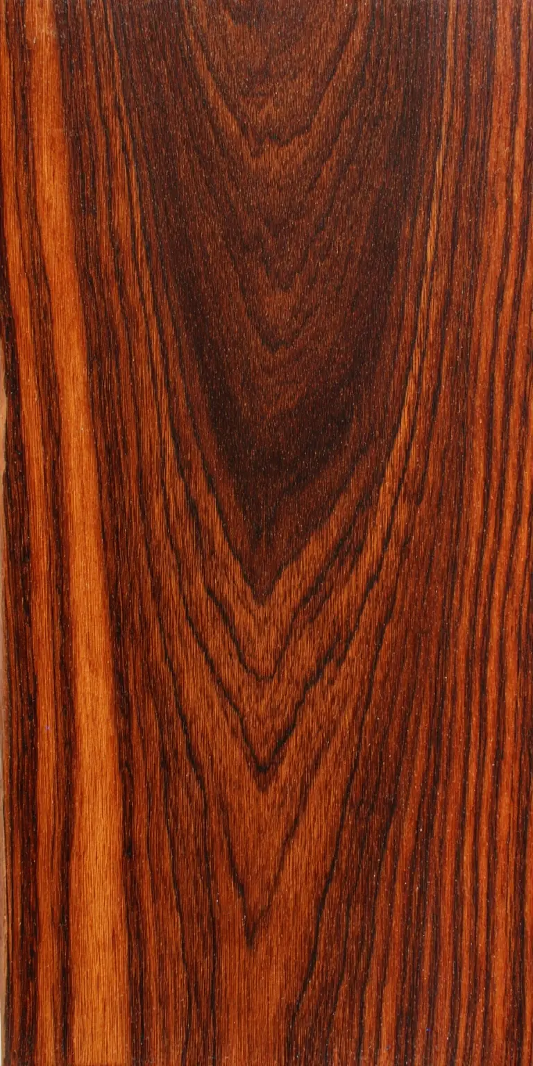 Cocobolo wood grain texture